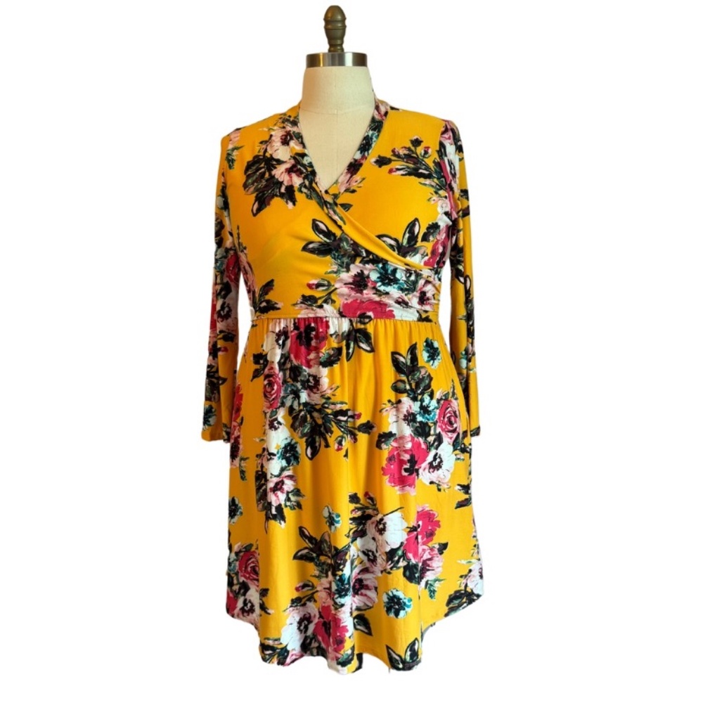 Women's Plus Size Floral Faux Wrap Midi Dress with Pockets - Size 1X, 2X, and 3X